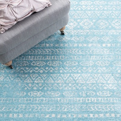 Aqua and Ivory Round Hand-Knotted Synthetic Rug