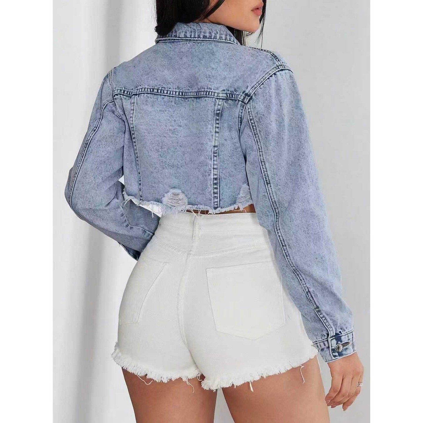 Женская куртка EadianDree Women Cropped Denim Jacket Frayed Hem Long Sleeve Lapel Button Front Outerwear, цвет: Джинсовый — фото 3