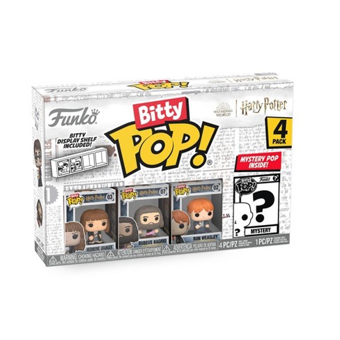 Helpful Tip: Bitty Pop! funko products can be stacked inside standard  soft/hard protectors to keep them from toppling over and falling out! :  r/funkopop