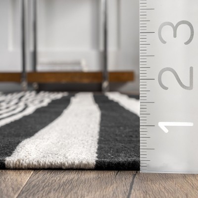 Black and White Striped Cotton Flatweave 8' x 10' Rug