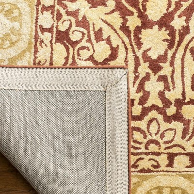Handmade Maroon and Ivory Wool Tufted Area Rug 2'6" x 4'