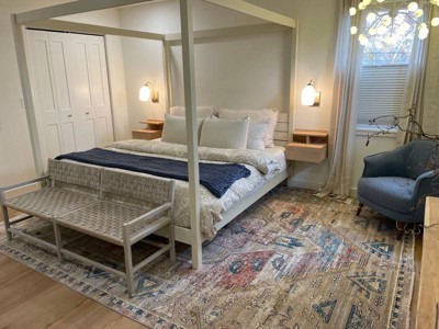 Guest review image 1 of 1, zoom in
