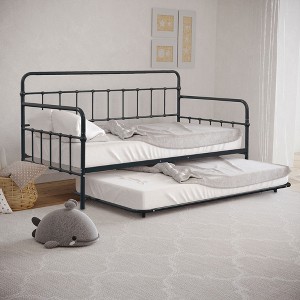 Twin Size Metal Daybed with Trundle for Bedroom - 1 of 4
