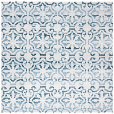 Isabella ISA956 Power Loomed Rugs - Safavieh
