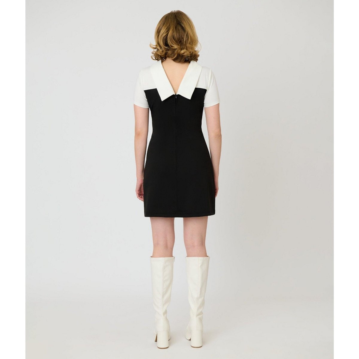 Женские платья Smak Parlour Shift Dress Black & Rainbow Pockets L/12-14 — фото 2