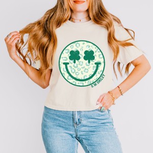 S.W.Smiley Clover Leopard Smiley Face - Women's Boxy Crop Top Graphic T-Shirt - 1 of 4