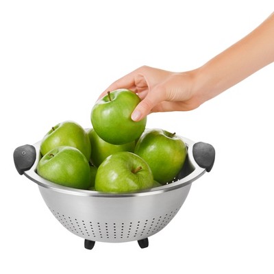 OXO 5 Quart Stainless Steel Colander with Soft-Grip Handles