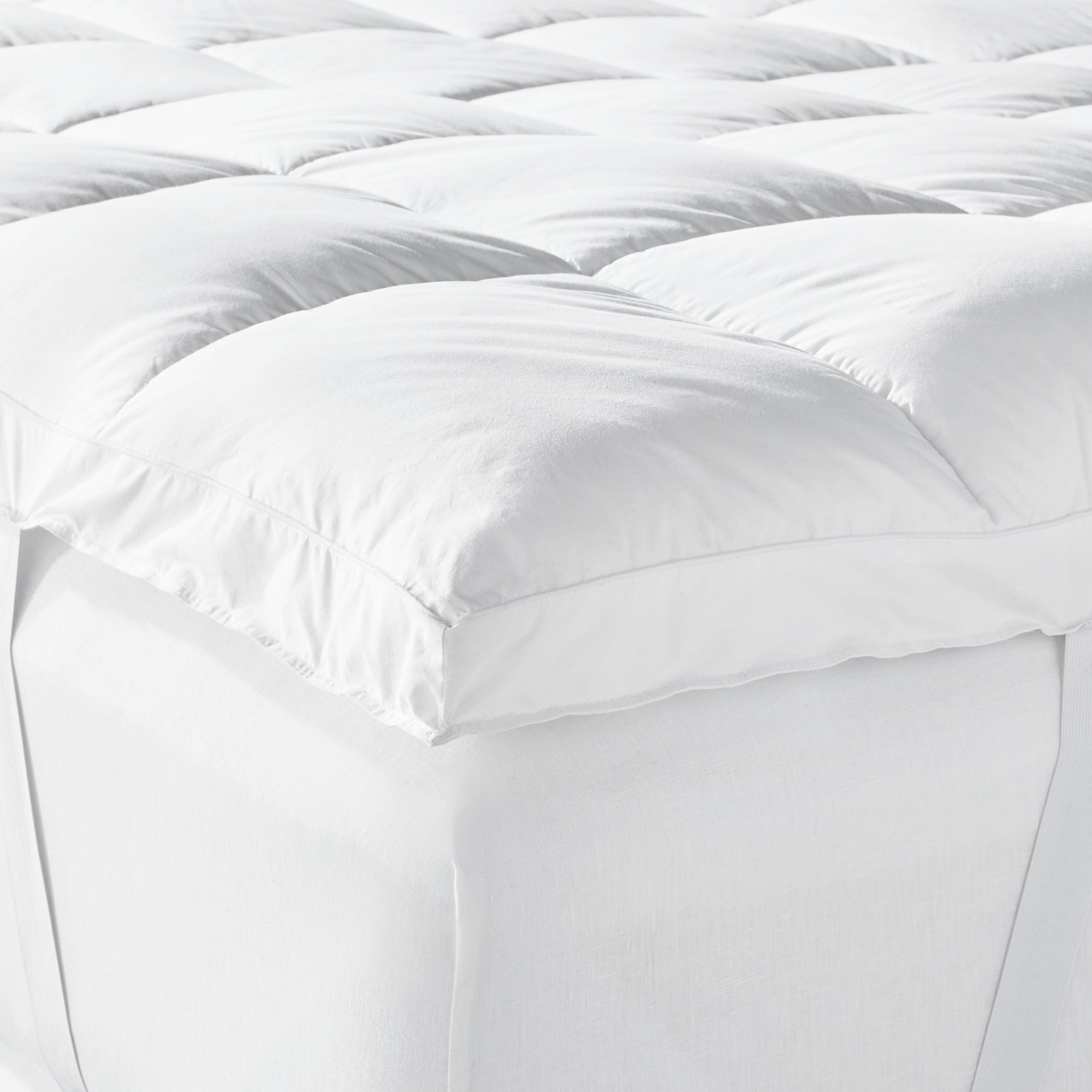King Ultra Loft Down Alternative Mattress Topper - Casaluna™