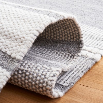 Ivory and Grey Rectangular Handmade Wool Rug, 5' x 8'