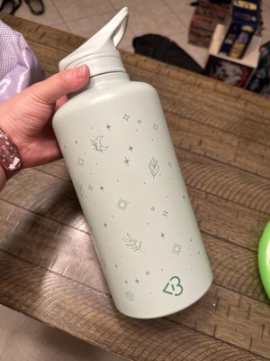 POPFLEX by Blogilates Cottagecore Water Bottle - 64 Oz. Insulated Water  Bottle for Ice Cold Liquids - Cute Sweat Proof Stainless Steel Water Bottles  - Easy Crystal Clear Flip Top Straw, Leak