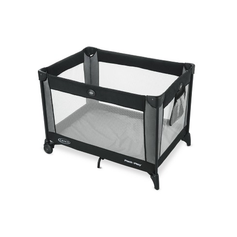 Graco 4 in outlet 1 playpen