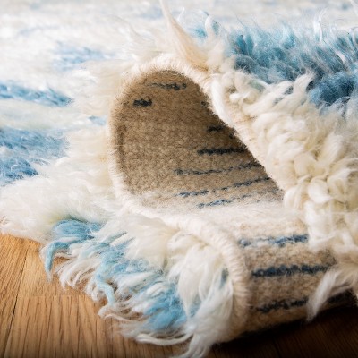 Ivory and Blue Hand-Knotted Wool Viscose 8' x 10' Rug