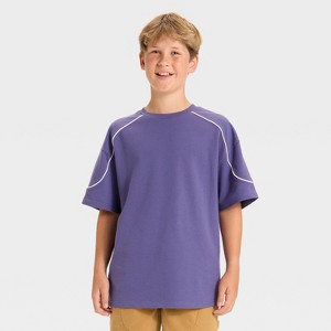 Boys' Short Sleeve Contrast Piping Oversized T-Shirt - art class™ - 1 of 3