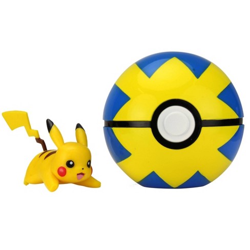 Pokmon Clip N Go Pok Ball Belt Set Bonus Pack Includes Pikachu And Jangmo O Figure And 3 Pok Balls Holds Up To 6 Pokeballs Ages 4