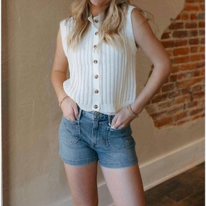 Women's Crochet Vest - MIOU MUSE - 1 of 4