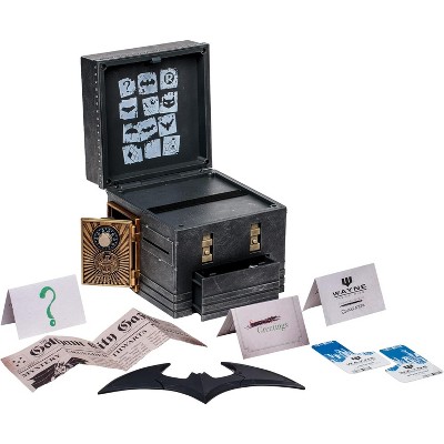 Batman The Riddler Puzzle Box by Edward Nygma Replica : Mcfarlane Toys