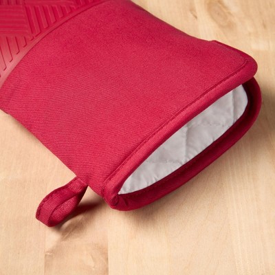 Red Basketweave Soft Silicone Oven Mitt 2-Pack Set