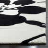 Soho SOH730 Hand Tufted Indoor Rugs - Safavieh - 3 of 4