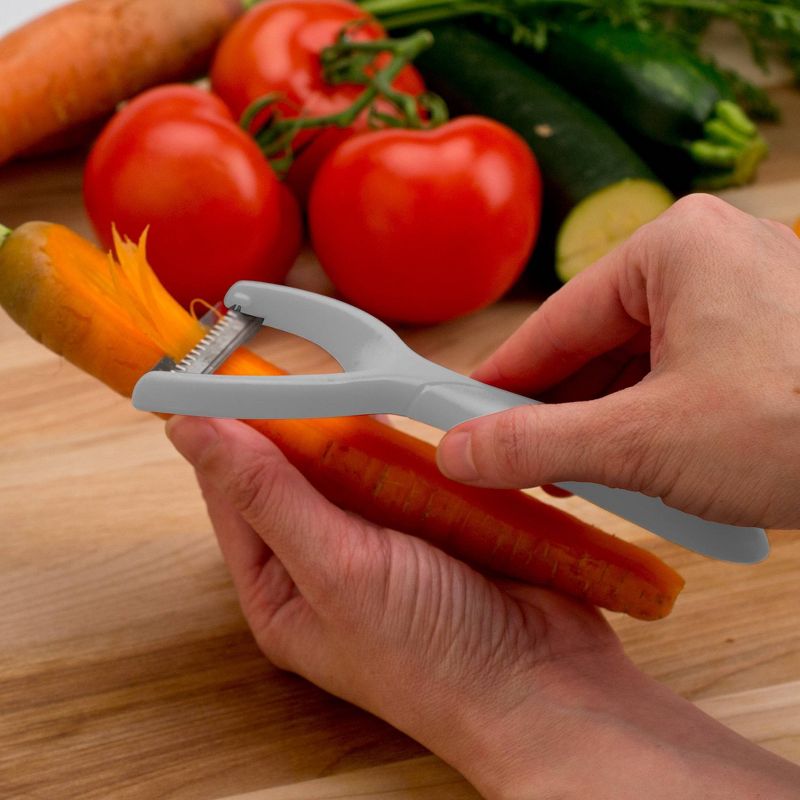 Tovolo Magnetic Tri-Peeler Assorted, 5 of 7