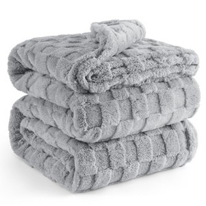 Cozy Comfort by Bedsure | Cute Soft Cozy Checkered 260GSM Throw Blanket for Couch Twin Size White - 1 of 4