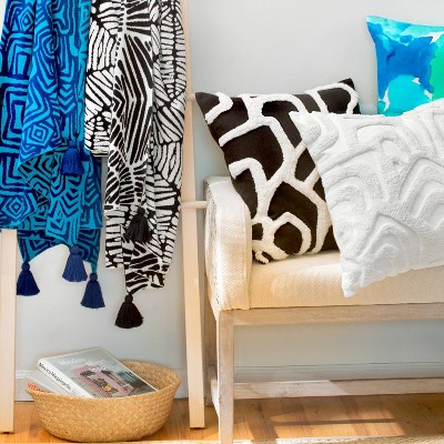 Kobo Black and White Cotton Tufted Square Pillow
