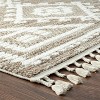 Luxe Weavers South Western Fringe Indoor Area Rug - 4 of 4