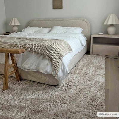 Hauteloom Siari Solid Oatmeal Shag Rug