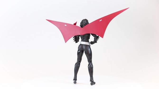 DC Comics Universe Action Figure - Batwoman Unmasked (Batman Beyond) 7&#34;, 2 of 11, play video