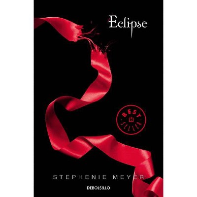 Eclipse (Spanish Edition) - (La Saga Crepusculo / The Twilight Saga) by  Stephenie Meyer (Paperback)