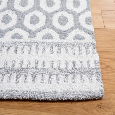 Ivory and Grey Hand-Tufted Wool and Viscose 5' x 8' Geometric Area Rug