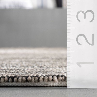 Reversible Gray Starfish Design Synthetic Area Rug