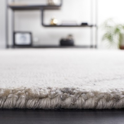 Light Grey and Beige Abstract Handmade Wool Rug, 4' x 6'