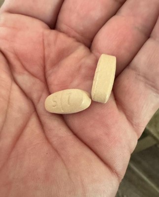 Guest review image 1 of 2, zoom in