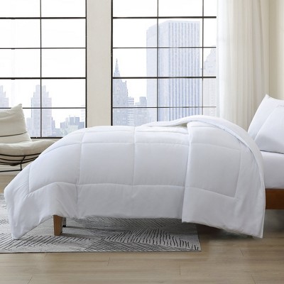 Navy King Microfiber Down Alternative Comforter