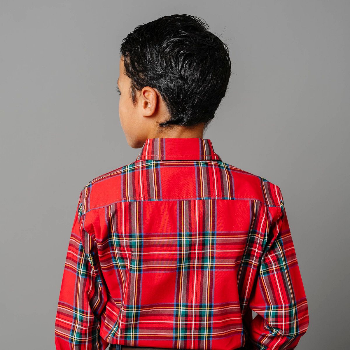 Hope & Henry Boys' Organic Stretch Poplin Long Sleeve Button-Down Shirt - thumbnail 8