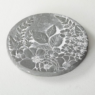 Sullivans 11" Floral Stepping Stone, Cement