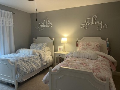 Guest review image 2 of 3, zoom in