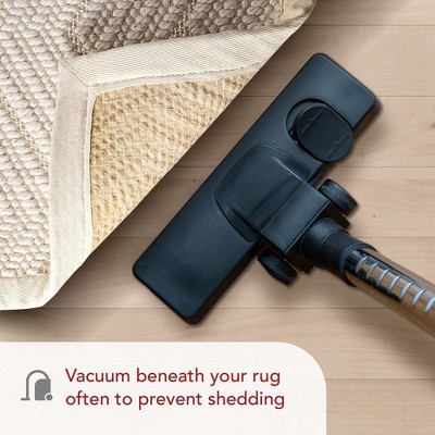 Handcrafted 4' x 6' Cream Wool and Sisal Blend Area Rug