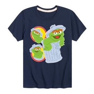 Boys' - Sesame Street - Oscar Trash Can Short Sleeve Graphic T-Shirt - 1 of 4