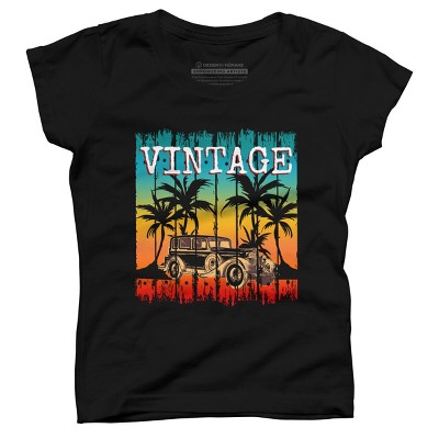 Girl's Design By Humans Vintage Classic Car At Beach By punsalan T-Shirt