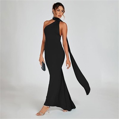 Clotth Women's Halter Neck Dress - Ring Linked Ruched Backless Dress, Sexy Bodycon Sleeveless Open Back Maxi Dress, Black