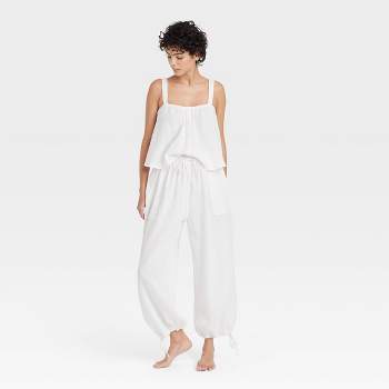 Women's Cotton Gauze Jogger Pajama Pants - Colsie™