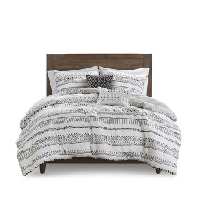Gracie Mills Penny Southwest-Inspired 5 Piece Seersucker Comforter Set with Decorative Pillows - 1 of 4