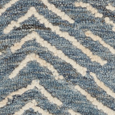 Hand-Tufted Indigo/Ivory Chevron Wool Area Rug - 100"