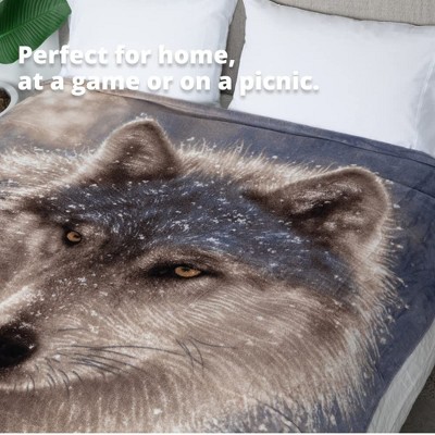 Lone Wolf Gray Fleece Hooded Kids Blanket