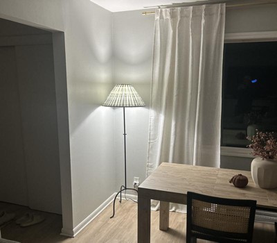 Guest review image 1 of 2, zoom in