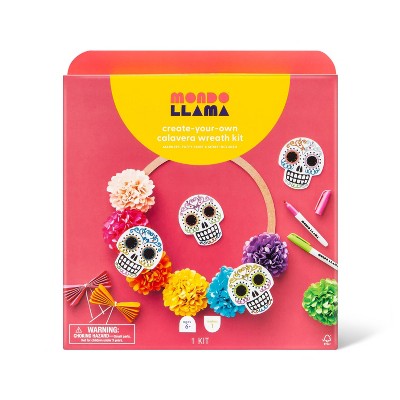 Día de Muertos Create-Your-Own Sugar Skull Floral Paper Wreath Kit - Mondo Llama™