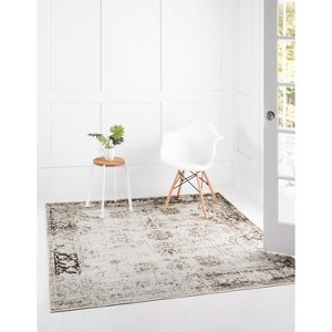 Unique Loom Sofia Casino Floral Indoor Woven Area Rug - 1 of 4