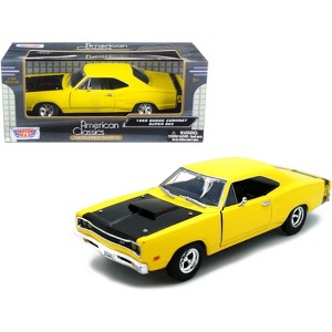 1969 Dodge Coronet Super Bee Yellow 1/24 Diecast Car Model by Motormax - 1 of 4