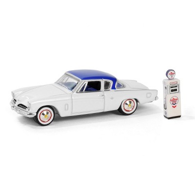 1/64 1954 Studebaker Commander Starliner w/ Gas Pump, Hobby Shop 16 97160-B